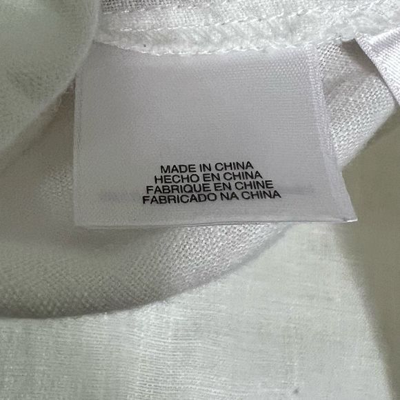 Jones New York White Tunic with Black Trim Size Medium - Picture 9 of 10